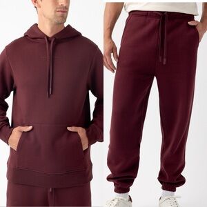 Cozy Earth Men’s CityScape Burgundy Set